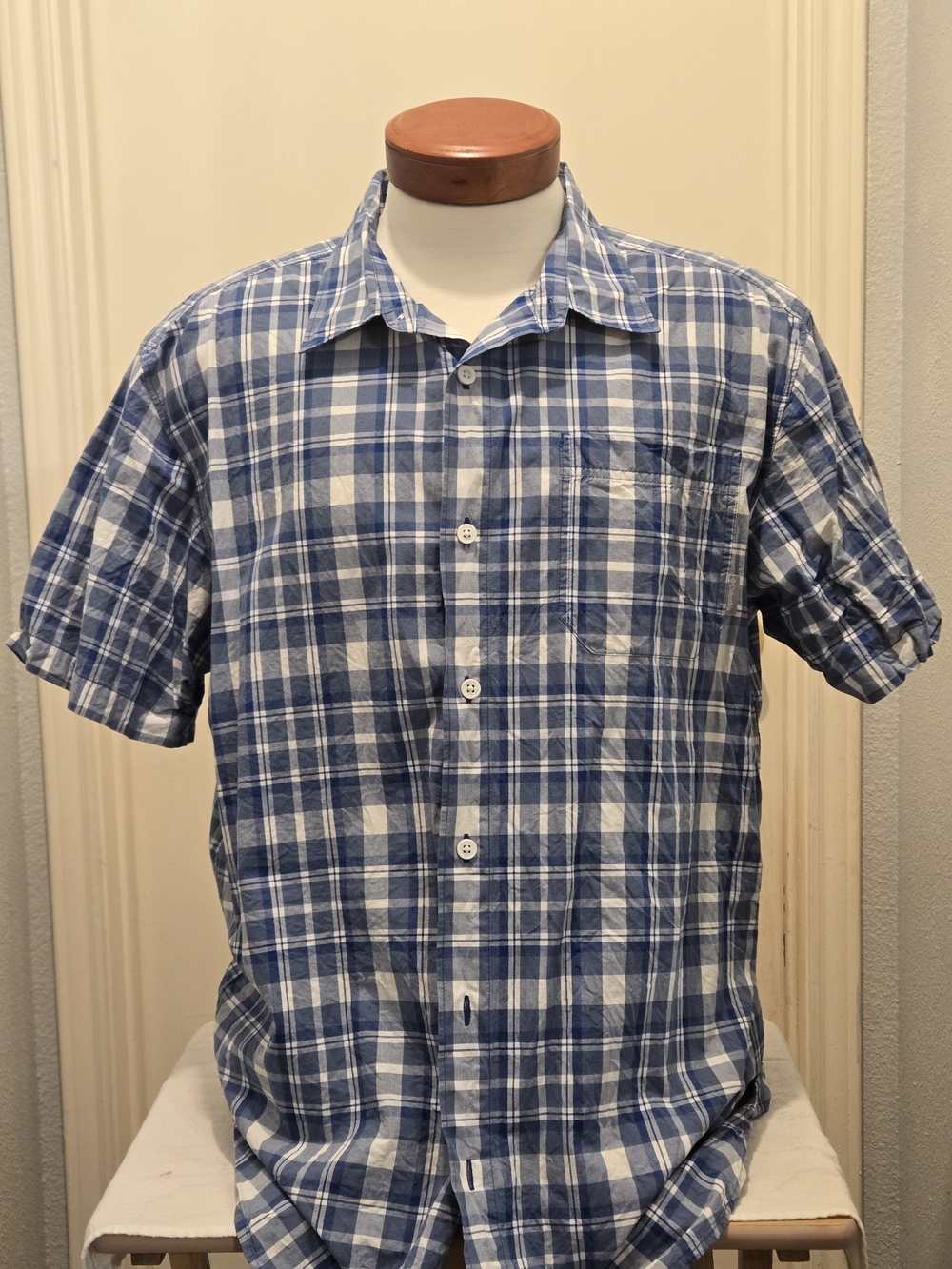 Columbia Blue and White Plaid Short-Sleeve Button-Up Shirt, XL